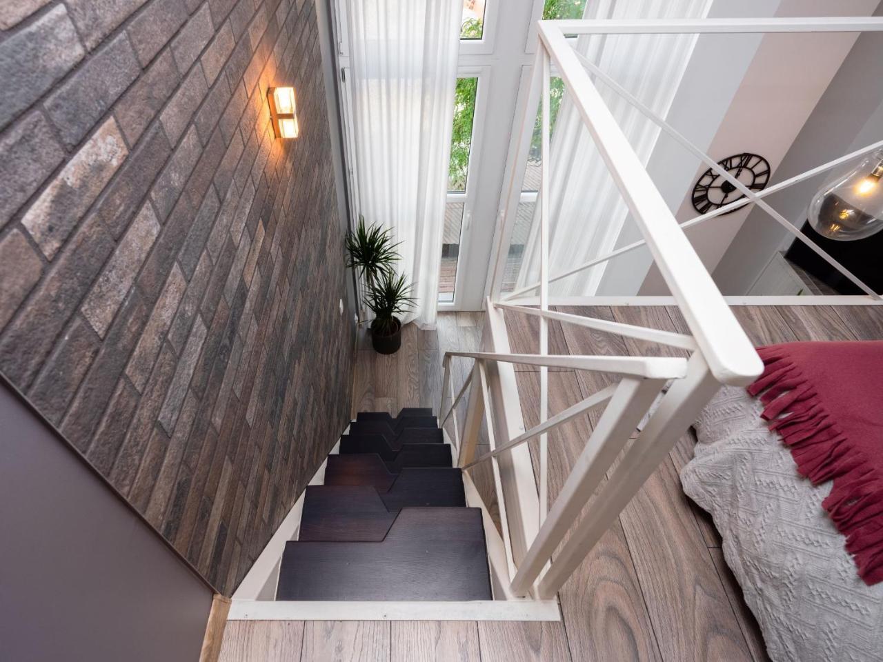 Lofts Cracow Apartments - City Center 크라쿠프 외부 사진