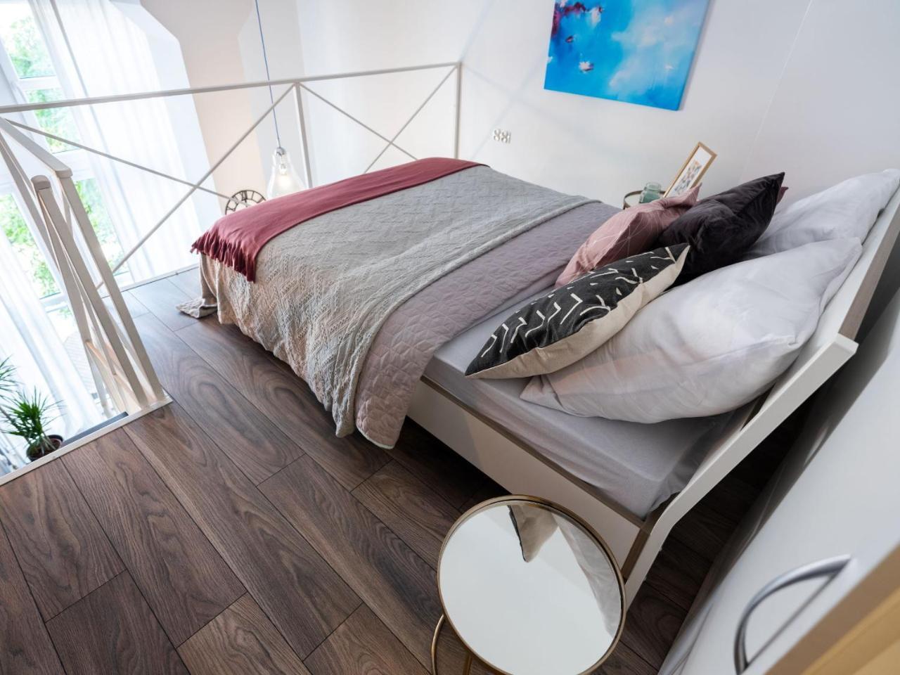 Lofts Cracow Apartments - City Center 크라쿠프 외부 사진